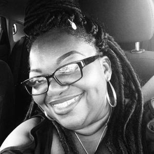 Meet your Posher, Stella